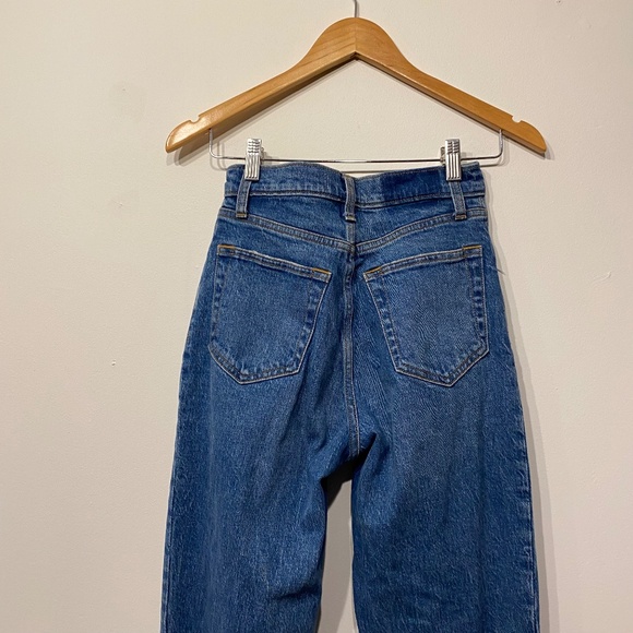 Abercrombie & Fitch Curve Love The 90s Straight Distressed Ultra High Rise 25 - Picture 4 of 5